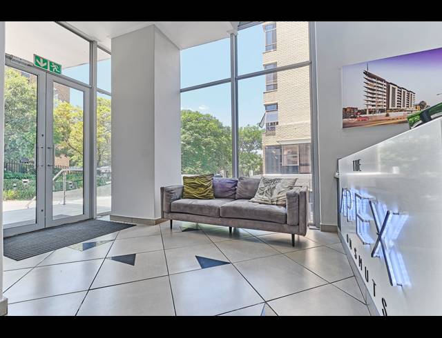 2 BEDROOM APARTMENT FOR SALE IN ROSEBANK